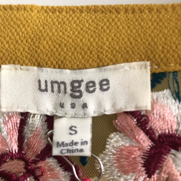 NWT UMGEE brand round neck top - Picture 4 of 4